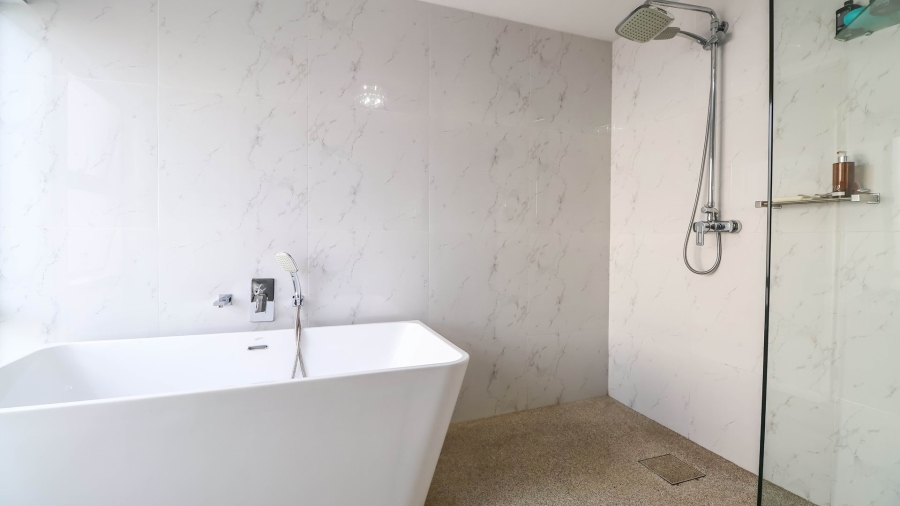 3 Bedroom Property for Sale in Bowtie Western Cape